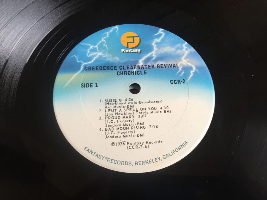 Creedence Clearwater Revival Featuring John Fogerty ‎- Chronicle - The 20 Greatest Hits - Fantasy ‎- CCR-2 [Photo 6]