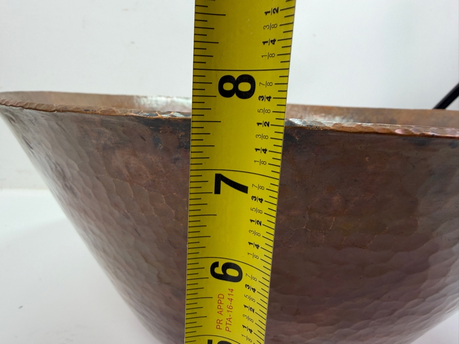 Hand Hammered Copper Bowl 16.5W (RSF) [Photo 9]
