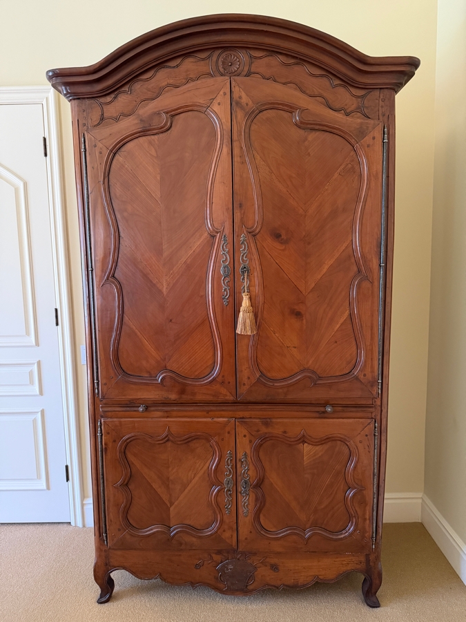 Exceptional Antique French Carved Wooden Armoire Cabinet 51.5W X 24D X 98H [Photo 2]