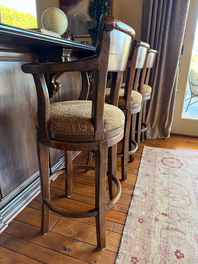 (3) Wooden Swivel Bar Stools 30' Seat Height [Photo 6]
