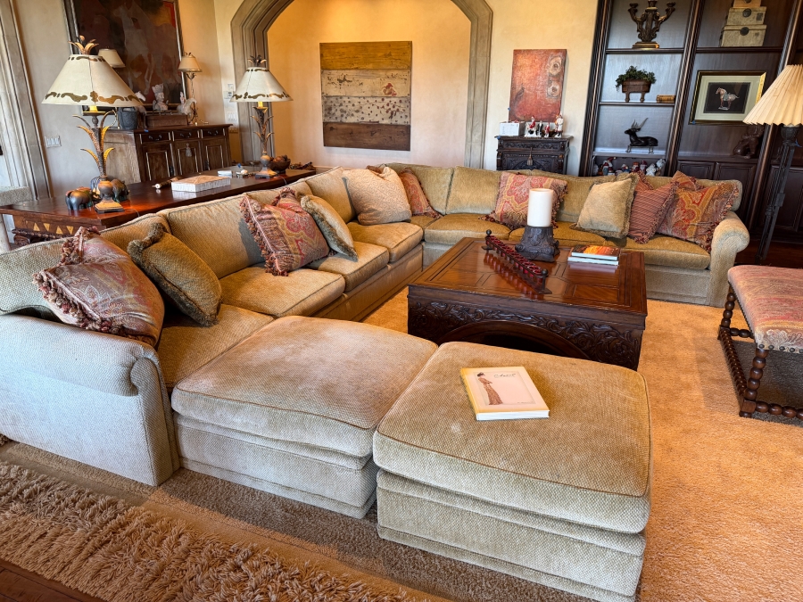 Large Upholstered Sectional Sofa 138' X 168' X 113' With 40' Seat Depth And 35'H