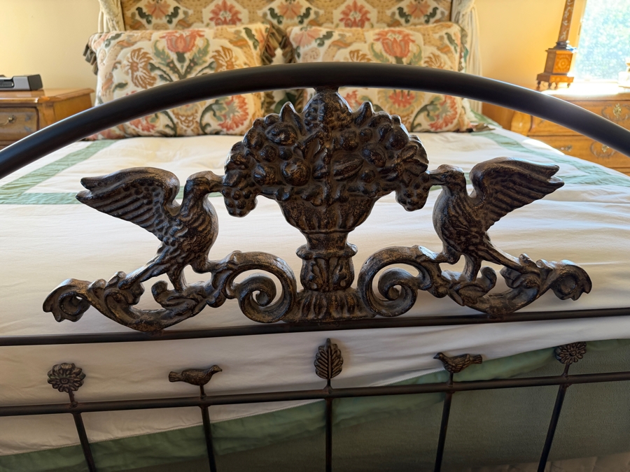 Fabulous Metal Canopy Bed With Bedding, Pillows And California King Mattress 72 X 84 [Photo 10]