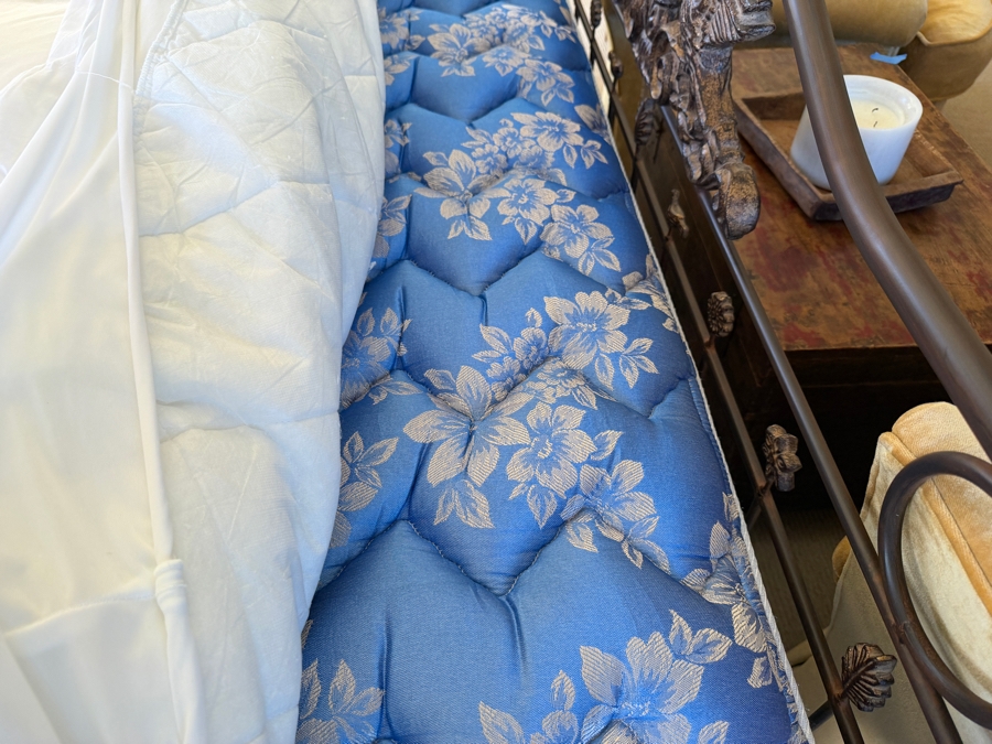 Fabulous Metal Canopy Bed With Bedding, Pillows And California King Mattress 72 X 84 [Photo 11]