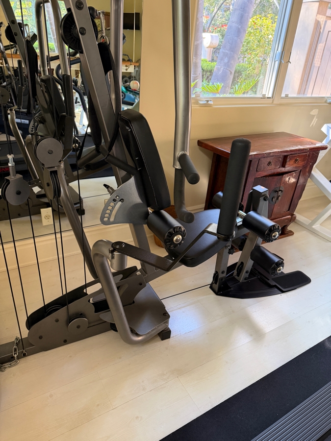 Parabody GS4 Gym System Gym Workout Equipment 41W X 84D X 82H [Photo 7]