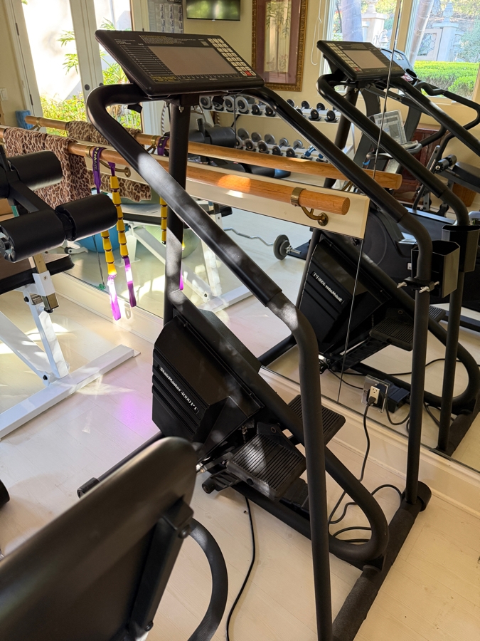 StairMaster 4000PT 32W X 40D X 59H