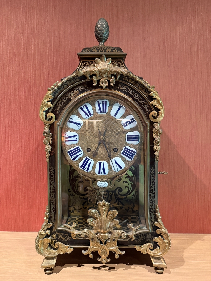 Exceptional Jean-Philippe Gosselin Antique 18th Century French Boulle Bracket Clock Featuring Elaborate Boulle-Style Marquetry With Tortoiseshell And Cut Gilt Brass Inlay Gosselin Paris France Working / Running 15W X 8D X 28H Estimate $10,000-$14,000 [Photo 12]