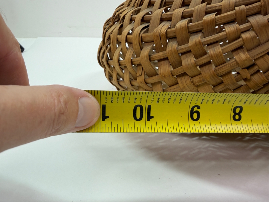 Vintage Handwoven White Oak Splint Buttocks Gathering Basket 11'W 11'D X 9'H (RSF) [Photo 7]