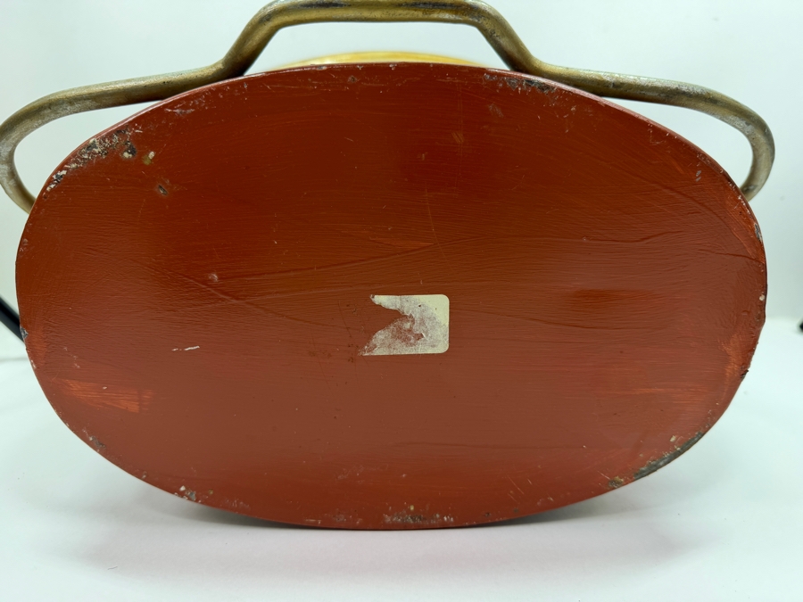 Vintage Farmhouse Style Rooster And Hen Metal Toleware Bucket With Hand-Painted Folk Art And Rustic Gold Accents 15'W X 9'D X 10'H (RSF) [Photo 9]