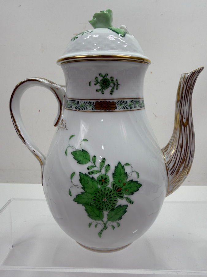 Herend Chinese Bouquet Apponyi Green Hand-Painted Porcelain Coffee Pot With Rose Finial And 24kt Gold Accents 8.5'H (RSF) [Photo 7]