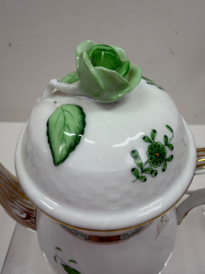 Herend Chinese Bouquet Apponyi Green Hand-Painted Porcelain Coffee Pot With Rose Finial And 24kt Gold Accents 8.5'H (RSF) [Photo 5]