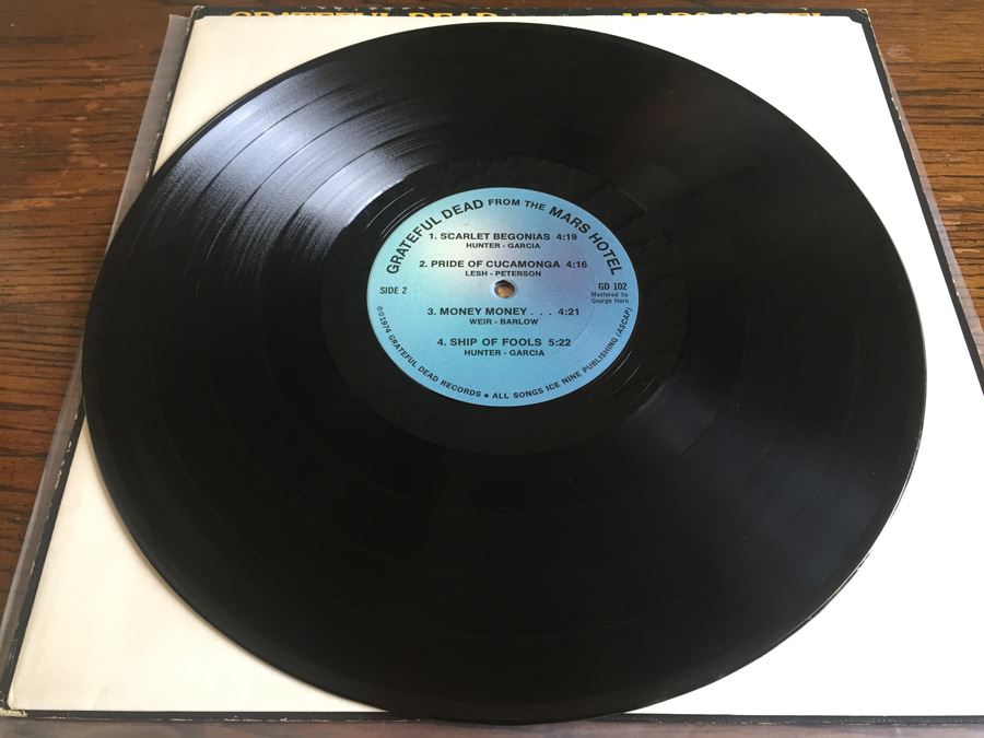 Grateful Dead, The ‎- From The Mars Hotel - Grateful Dead Records ‎- GD 102 [Photo 5]