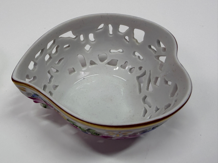 Herend Hand-Painted Reticulated Heart Shaped Porcelain Bonbonnière With Naturalistic Flowers Model 6202/C 3'W X 3'D X 2'H (RSF) [Photo 4]