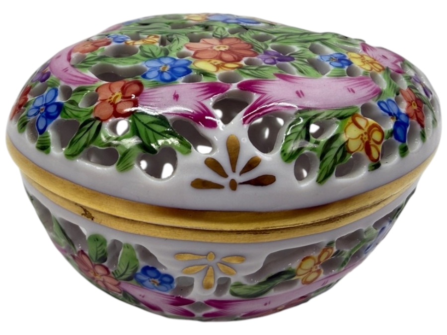 Herend Hand-Painted Reticulated Heart Shaped Porcelain Bonbonnière With Naturalistic Flowers Model 6202/C 3'W X 3'D X 2'H (RSF)