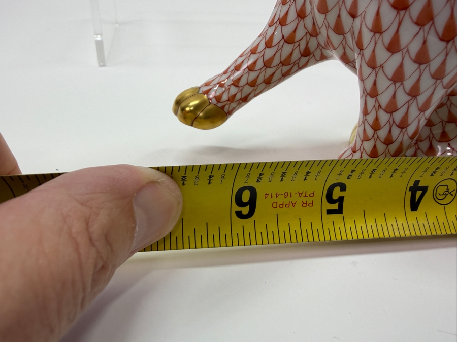 Vintage Herend Hungary Hand Painted Foo Dog / Guardian Lion Figurine With 24k Gold Accents And Rust Fishnet Pattern 6.5W X 6H Estimate $450-$800 (RSF) [Photo 8]