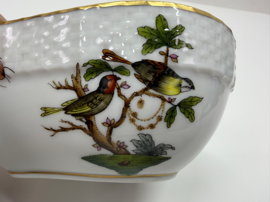 Herend Rothschild Bird Heart Shaped Hand-Painted Porcelain Lidded Trinket Box With 3D Rose Finials 4.5'W X 3.5'D (RSF) [Photo 6]