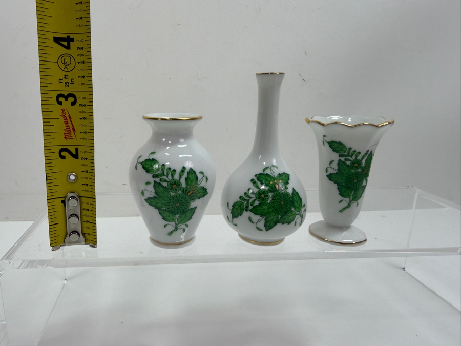 Set Of (3) Herend Chinese Bouquet Green Apponyi Hand-Painted Porcelain Miniature Bud Vases With 24-Karat Gold Accents Including Bulbous, Long-Neck Bottle, and Scalloped Trumpet Shapes 2.75'H - 3.5'H (RSF) [Photo 7]