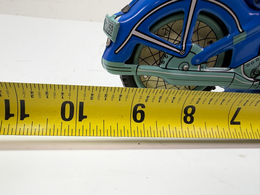 Harley-Davidson 2000 Reproduction Tin Toy Motorcycle 9.5W X 5H (RSF) [Photo 5]