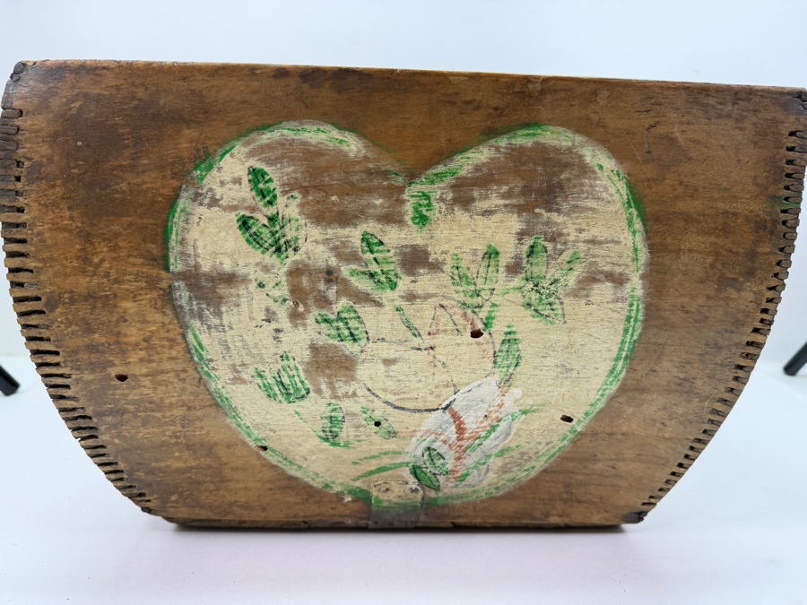 Antique Chinese Wooden Rice Measure Bucket Dou With Hand-Painted Designs With Heart And Floral Motifs 13W X 13D X 10H (RSF) [Photo 3]