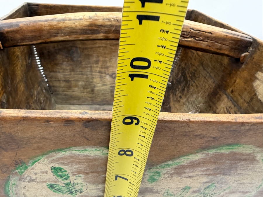 Antique Chinese Wooden Rice Measure Bucket Dou With Hand-Painted Designs With Heart And Floral Motifs 13W X 13D X 10H (RSF) [Photo 15]