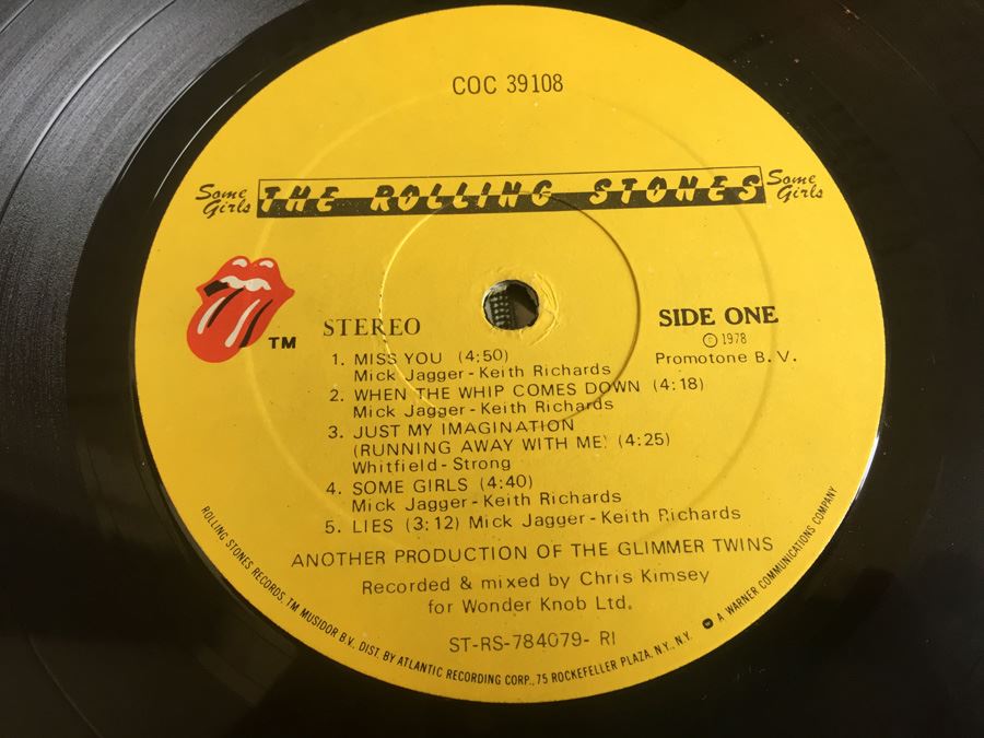 Rolling Stones, The ‎- Some Girls - Rolling Stones Records ‎- COC 39108 - 1st Version (Die Cut with Celebrity Faces) [Photo 6]