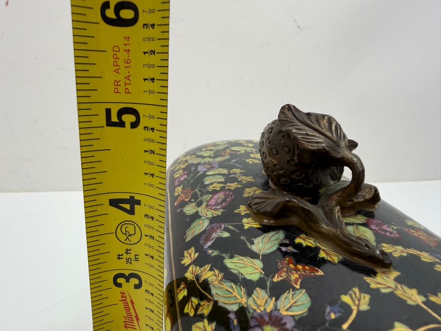 Chinese Hand Painted Covered Box With Metal Strawberry Finial 8.5W X 3.5D X 5H (RSF) [Photo 7]