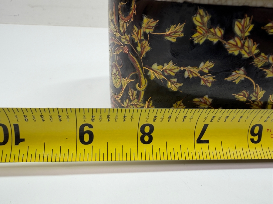 Chinese Hand Painted Covered Box With Metal Strawberry Finial 8.5W X 3.5D X 5H (RSF) [Photo 6]