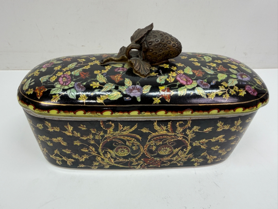 Chinese Hand Painted Covered Box With Metal Strawberry Finial 8.5W X 3.5D X 5H (RSF) [Photo 2]