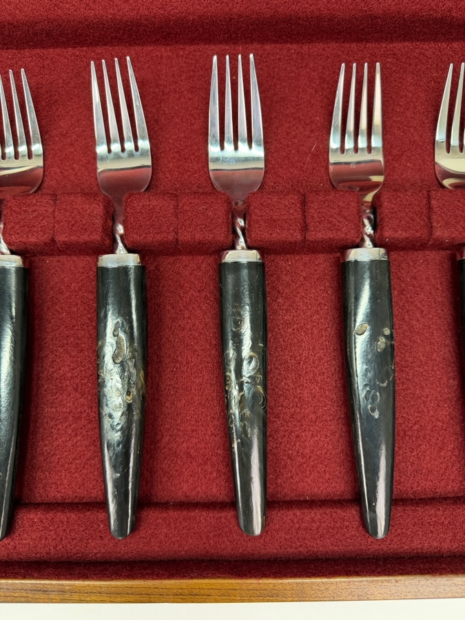 Pair Of Boxed Sets Of (12) Total S. Mackrill & Son Custom Forks With Horn Handles (RSF) [Photo 6]