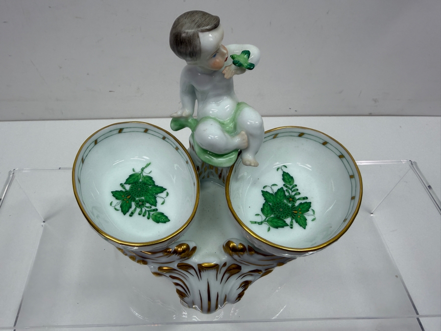 Herend Hungary Hand Painted Porcelain Double Salt Cellar In The Chinese Bouquet Green Pattern With 24k Gold Accents 5.5W X 4.5H (RSF) [Photo 4]