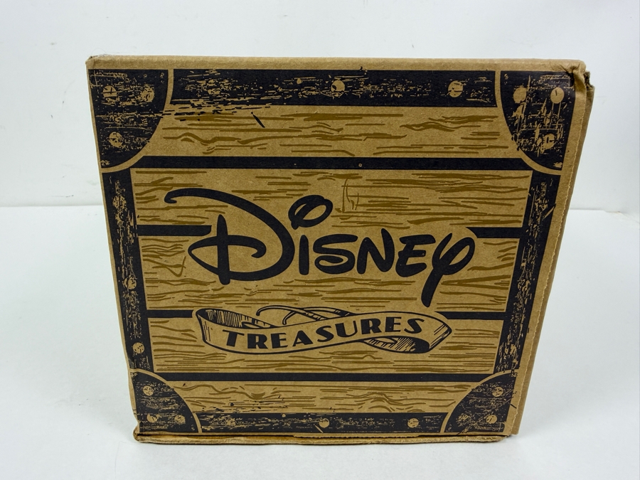 Funko Disney Treasures Snowflake Mountain Subscription Box Featuring Bambi On Ice Exclusive Pop! Vinyl Figure And Beauty And The Beast Enchanted Rose Mystery Mini Collector Tin [Photo 19]