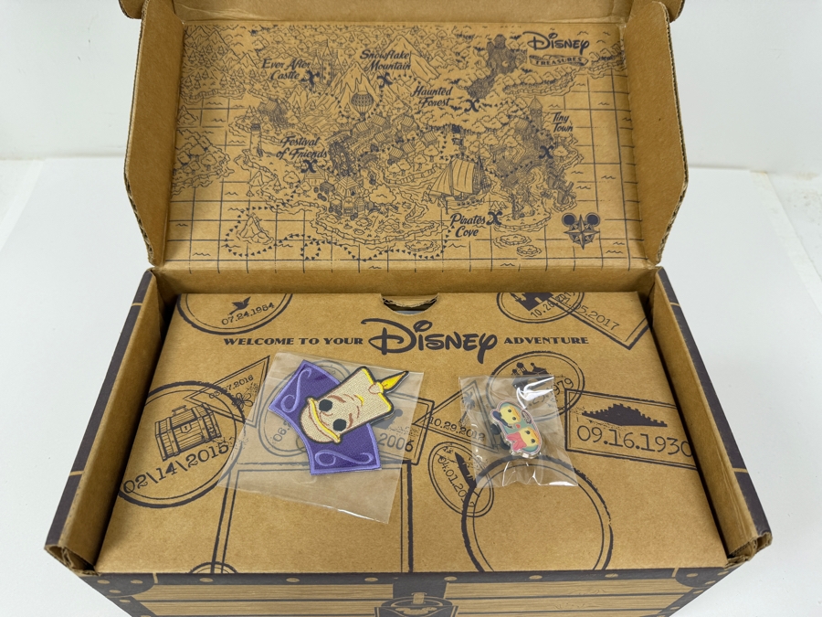 Funko Disney Treasures Ever After Castle Subscription Box Featuring Ariel And Prince Eric Wedding 2-Pack Pop! Figures And Tramp Pocket Pop! Keychain [Photo 6]