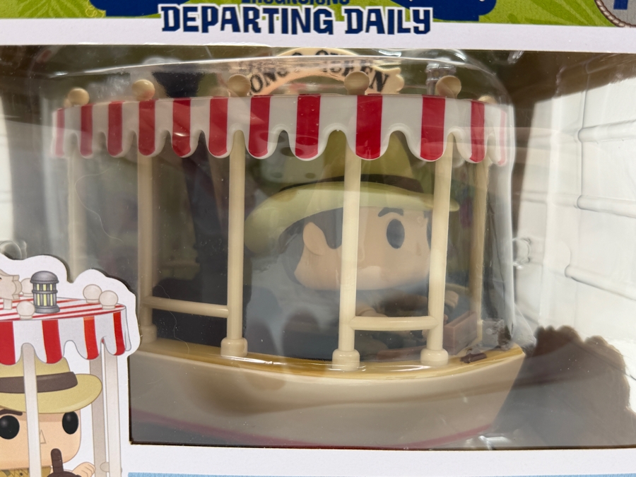 Funko Pop! Rides Disney Jungle Cruise Congo Queen Boat With Skipper Frank Vinyl Figure #79 Featuring The World Famous Jungle Cruise Excursion Ship [Photo 2]