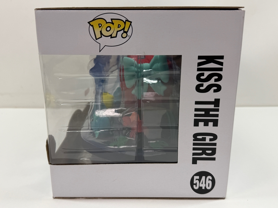 Funko Pop! Disney The Little Mermaid Kiss The Girl #546 Target Exclusive Movie Moments Featuring Ariel And Prince Eric In Their Boat With Sebastian And Flounder [Photo 7]