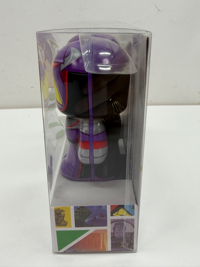 Pixar Animation Studios Series Buzz Lightyear & Zurg Tin Wind-Up Set - Limited Edition 1500 - 2017 D23 Expo Exclusive - Glow In The Dark Fluorescent Tin Walkers By Schylling [Photo 9]