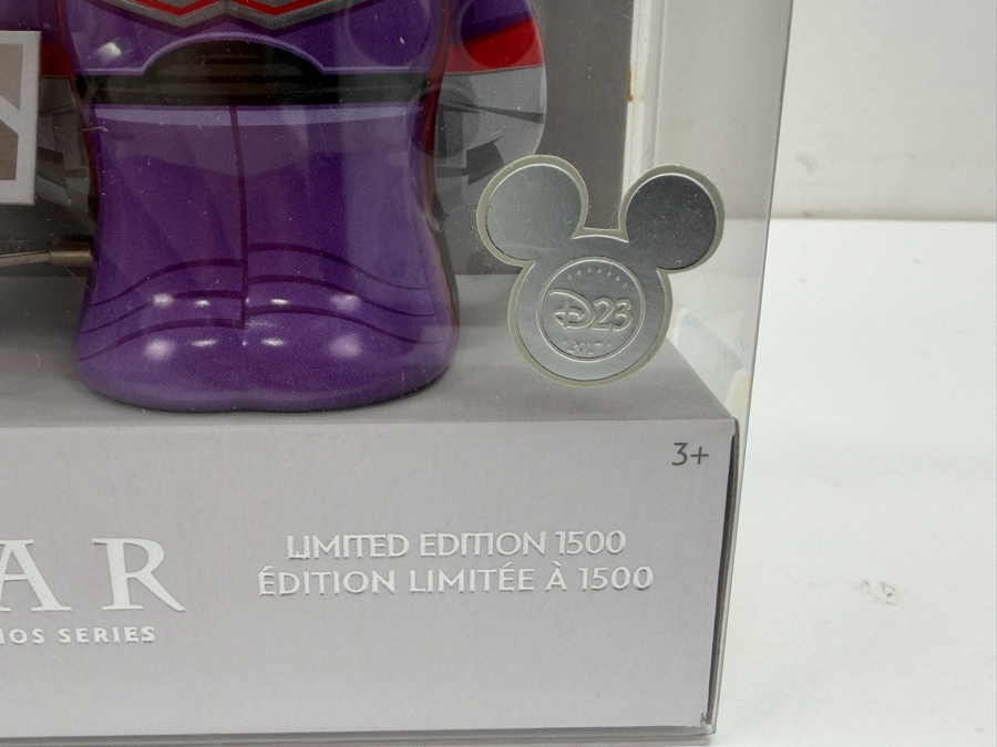 Pixar Animation Studios Series Buzz Lightyear & Zurg Tin Wind-Up Set - Limited Edition 1500 - 2017 D23 Expo Exclusive - Glow In The Dark Fluorescent Tin Walkers By Schylling [Photo 4]