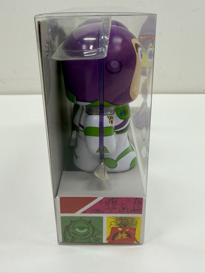 Pixar Animation Studios Series Buzz Lightyear & Zurg Tin Wind-Up Set - Limited Edition 1500 - 2017 D23 Expo Exclusive - Glow In The Dark Fluorescent Tin Walkers By Schylling [Photo 6]
