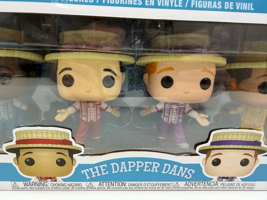 Funko Pop! Disney Parks The Dapper Dans 4-Pack - 2019 D23 Expo Exclusive - Disneyland Barbershop Quartet Vinyl Figure Set - Limited Edition Collectible [Photo 3]
