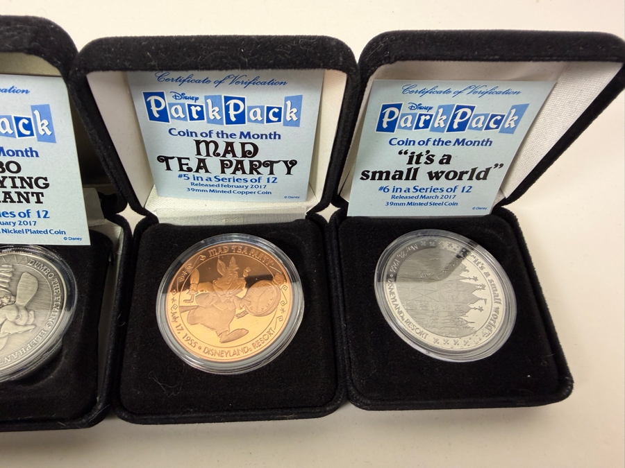 Complete Disney Park Pack Coin Of The Month Full Set Of 12 - 2017 Subscription - Limited Edition Theme Park Attraction Medallions With Certificates Of Authenticity [Photo 5]