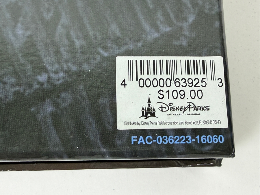 Disney Parks Haunted Mansion Halloween 2016 Lock And Key Mystery Pin Set - Limited Release - 5 Pin Collection On Themed Card - Disney Parks Exclusive [Photo 9]