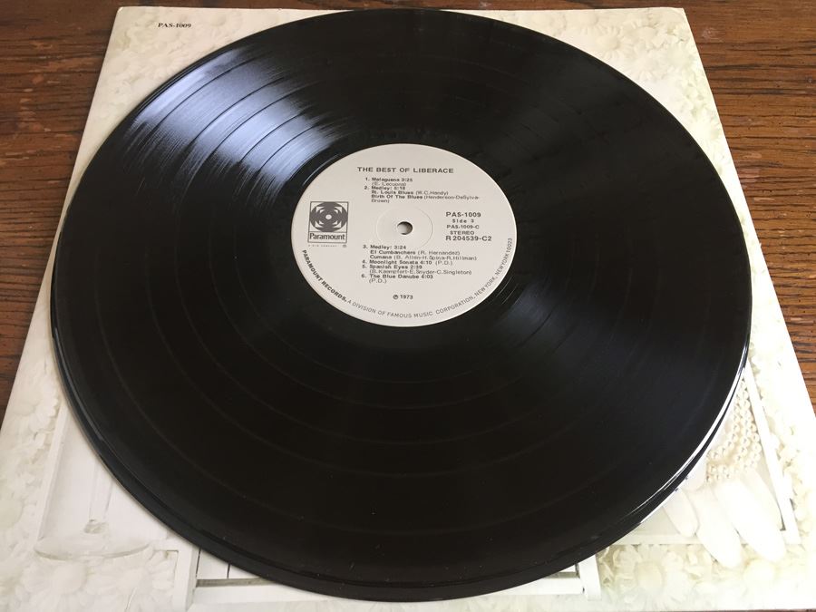 Liberace ‎- The Best Of Liberace - Paramount Records ‎- PAS-1009 - 2 × Vinyl [Photo 7]