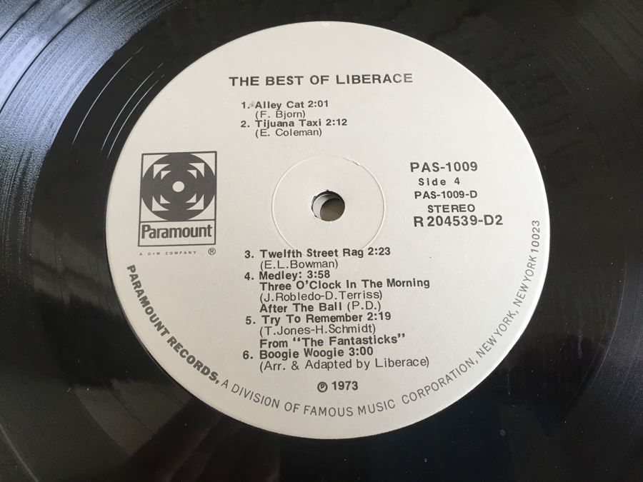 Liberace ‎- The Best Of Liberace - Paramount Records ‎- PAS-1009 - 2 × Vinyl [Photo 10]