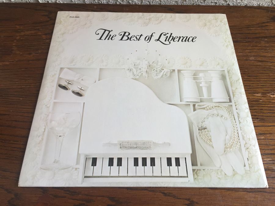 Liberace ‎- The Best Of Liberace - Paramount Records ‎- PAS-1009 - 2 × Vinyl