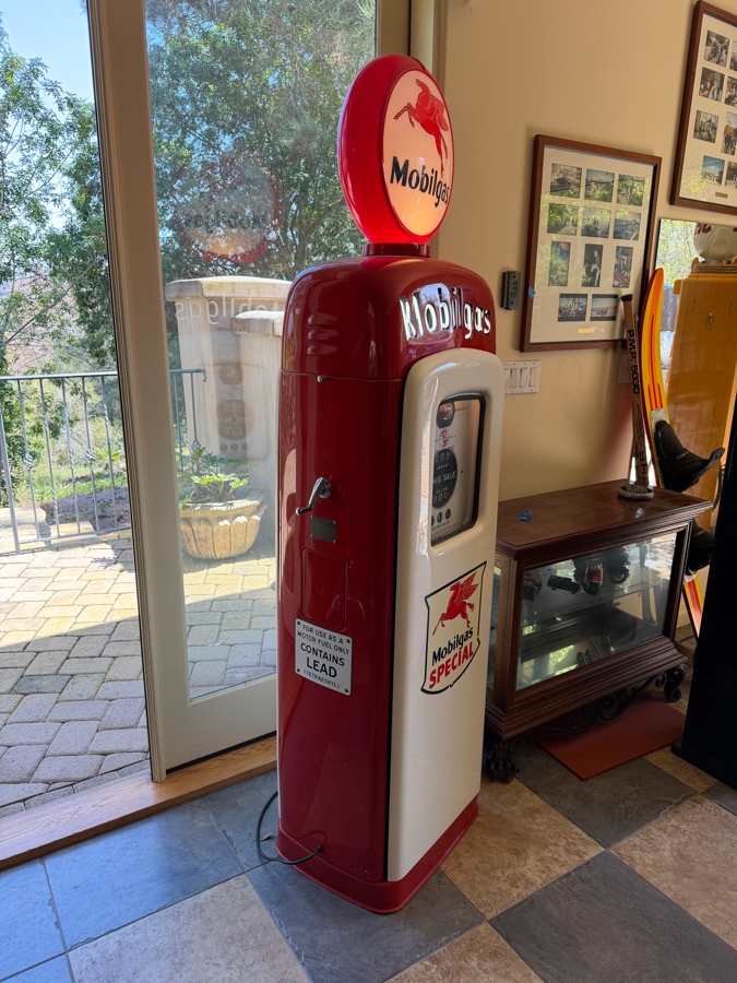Authentic Restored Vintage Mobilgas Special Gas Pump By Martin & Schwartz Model 80 Series 1T Serial No. 86102 Circa 1950 With Reproduction Top Globe 27W X 16D X 80H (RSF) [Photo 3]