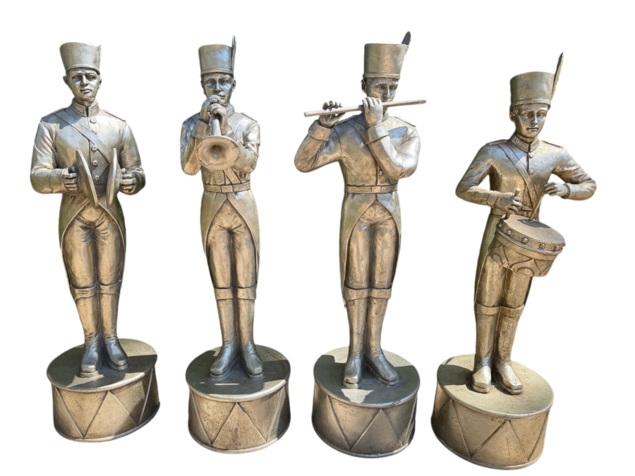 Set Of (4) Shinoda Silver Resin Marching Band Soldiers (Trumpet Has Been Repaired) 36'H Retails $394 (RSF) [Photo 2]
