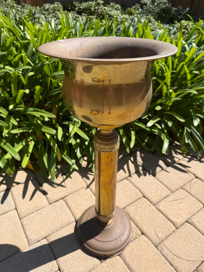 Vintage Brass Freestanding Champagne Ice Bucket Made In Hong Kong 28H (RSF) [Photo 3]