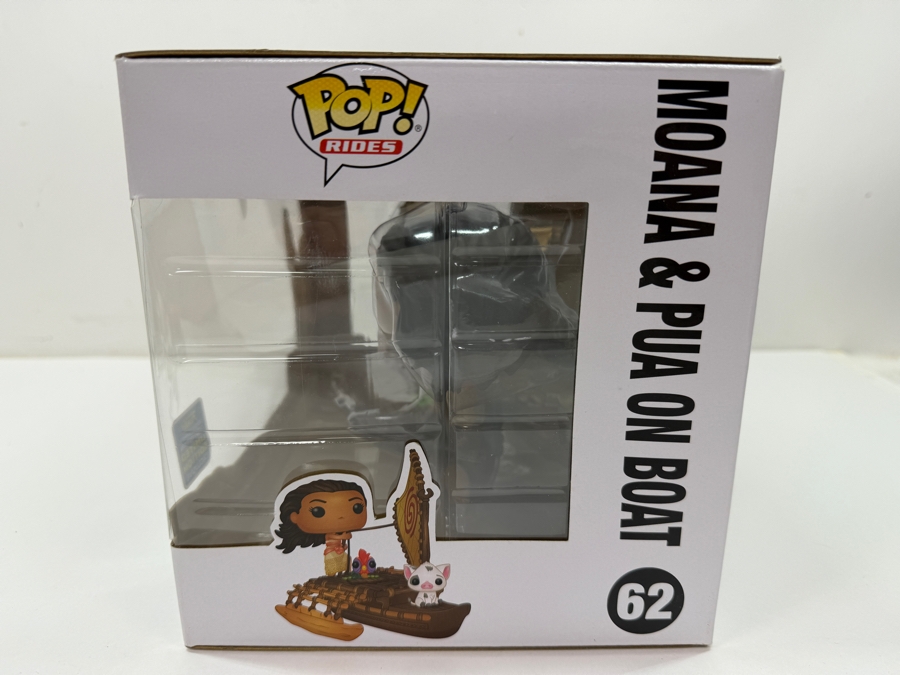 Funko Pop! Rides Disney Moana & Pua On Boat #62 - 2019 Summer Convention Limited Edition Exclusive - Shared SDCC Vinyl Figure Retails $40 [Photo 4]