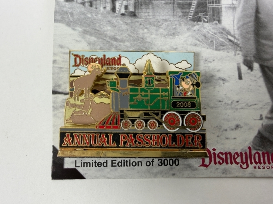 Disneyland Annual Passholder 2008 Heritage Collection Grand Canyon Diorama Mickey Mouse Train Pin - Limited Edition 3,000 [Photo 3]