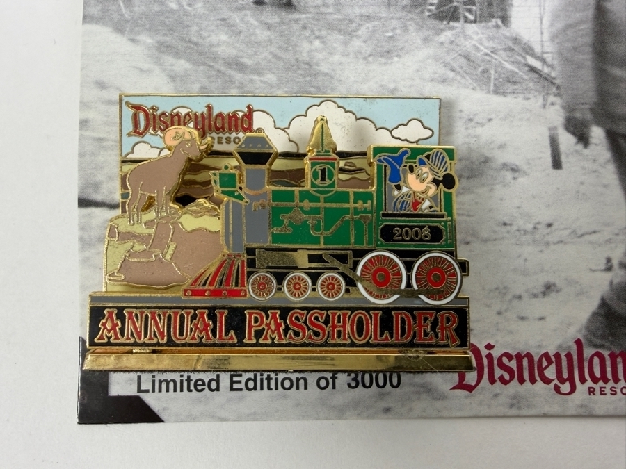 Disneyland Annual Passholder 2008 Heritage Collection Grand Canyon Diorama Mickey Mouse Train Pin - Limited Edition 3,000 [Photo 4]