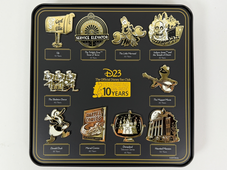 Disney D23 Gold Member 2019 Anniversary Gift 10 Fan-Tastic Milestones Pin Set - Limited Edition Gold-Tone Glitter Finish Pins In Display Tin [Photo 3]