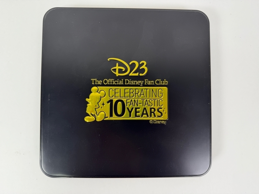 Disney D23 Gold Member 2019 Anniversary Gift 10 Fan-Tastic Milestones Pin Set - Limited Edition Gold-Tone Glitter Finish Pins In Display Tin [Photo 11]